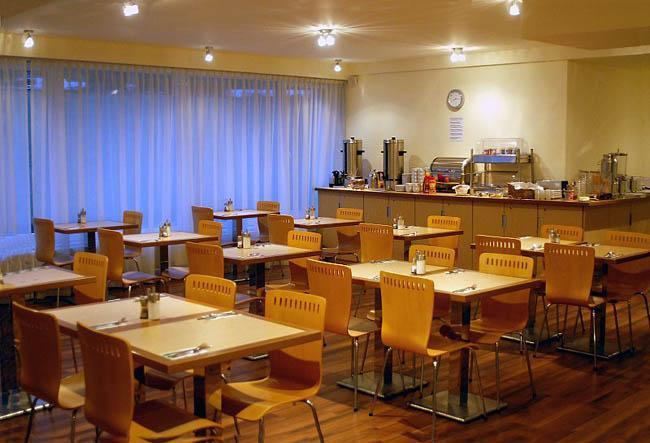 艾达酒店 酒店